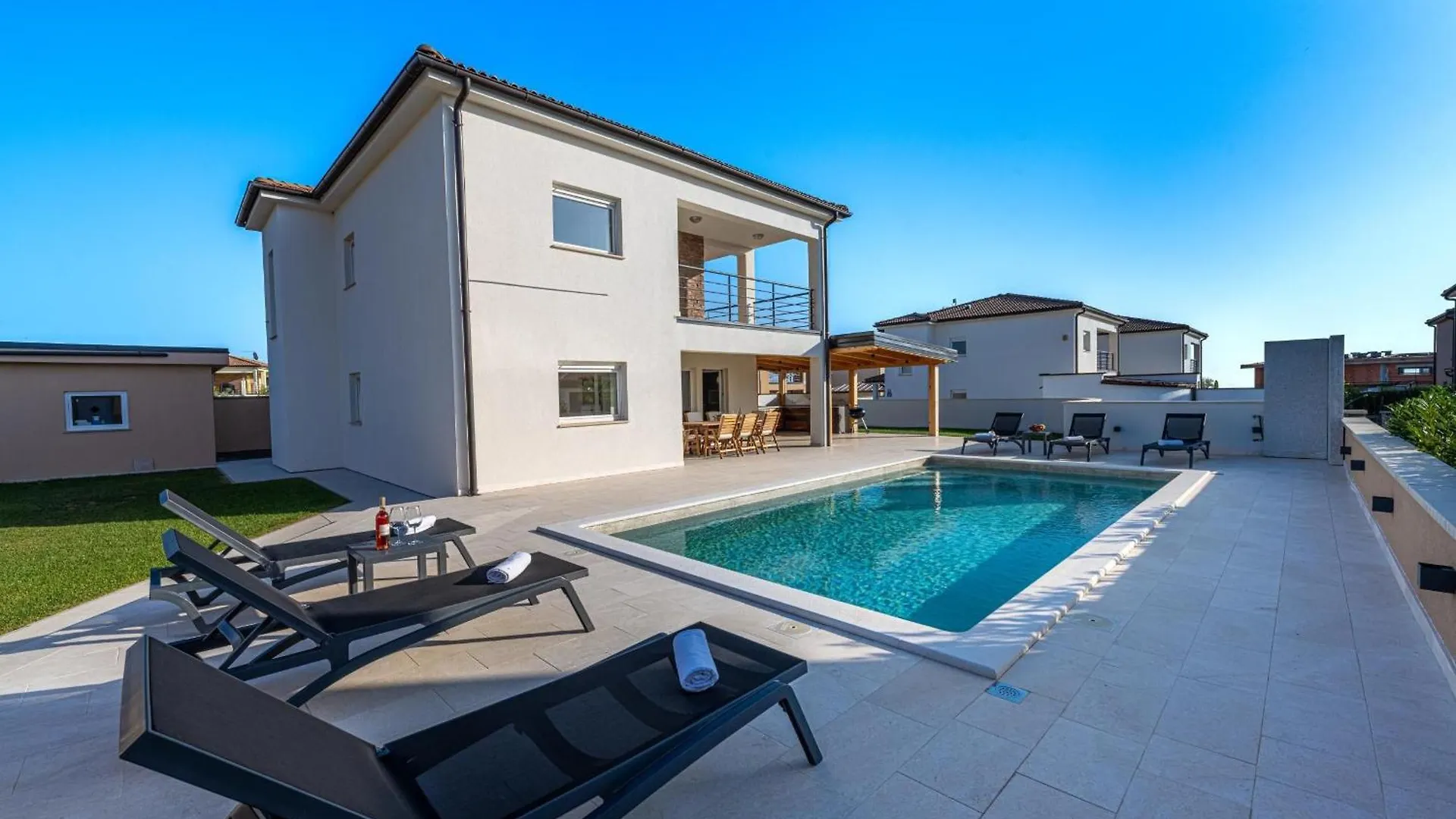 Villa Dvor Vodnjan Holiday home